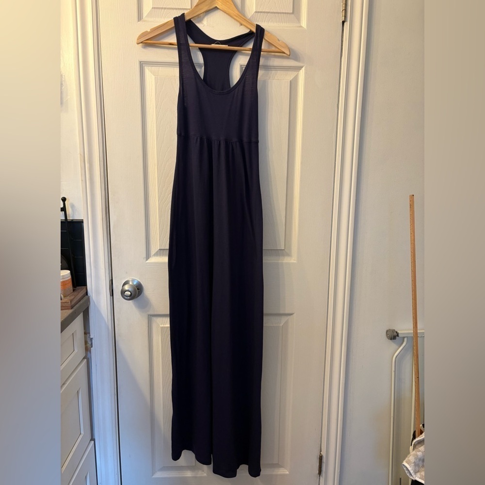 Marine Layer navy racer back maxi dress size xs